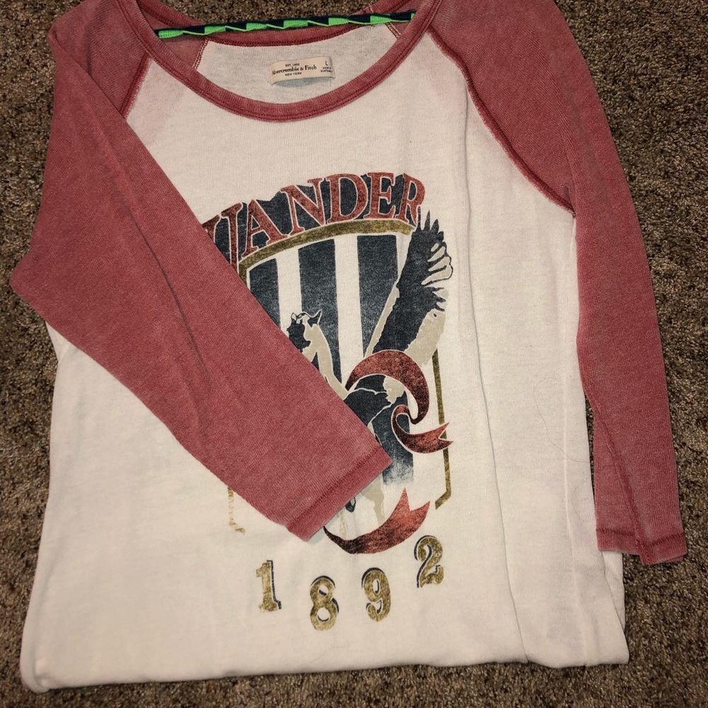 Graphic tee